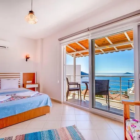Kalkan Merkezde Deniz Manzaralı Müstakil Villa Lotus * Kaş